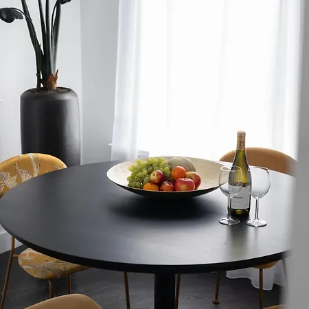 Coco Chanel Appartamento *